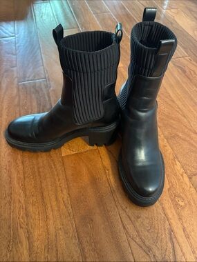 Zara | Shoes | Zara Leather Lug Sole Ankle Boots With  display picture 1